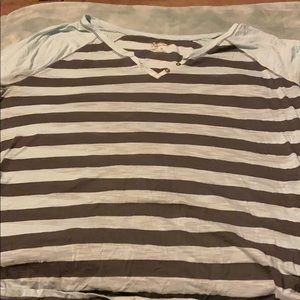 Quarter Sleeve Shirt